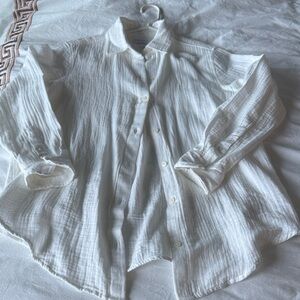 Aritzia shirt